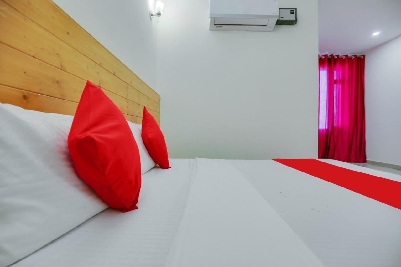 Flagship Hotel City Park Mohali Ngoại thất bức ảnh