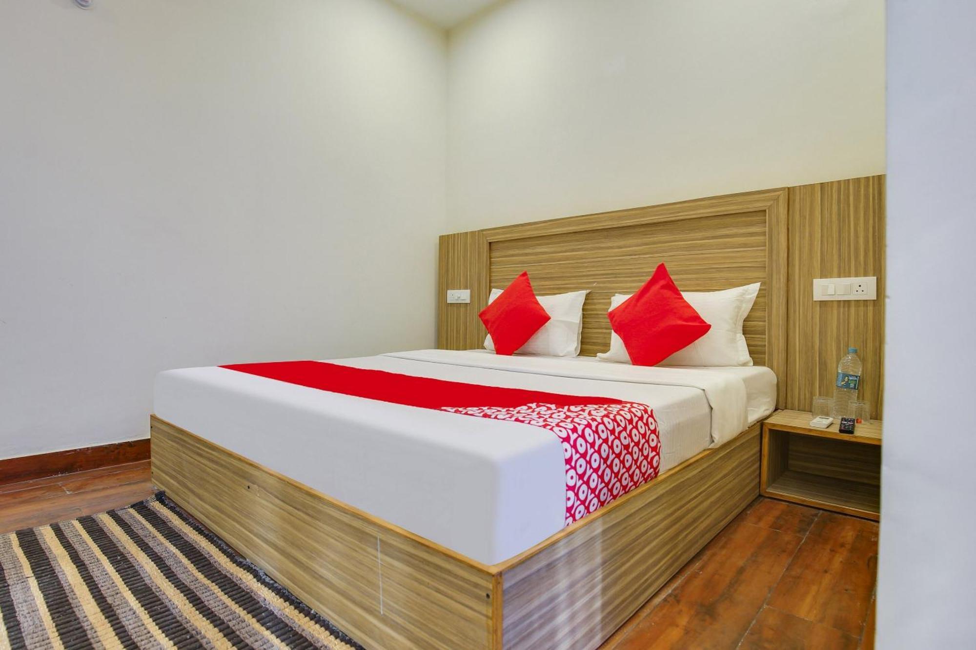 Flagship Hotel City Park Mohali Ngoại thất bức ảnh